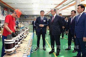 Программу обучения по STEM-образованию представили Токаеву в Уральске