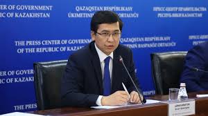 На 25% повысится зарплата преподавателей вузов в Казахстане