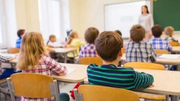Родители сами смогут решать, в чем отправлять ребенка в школу
