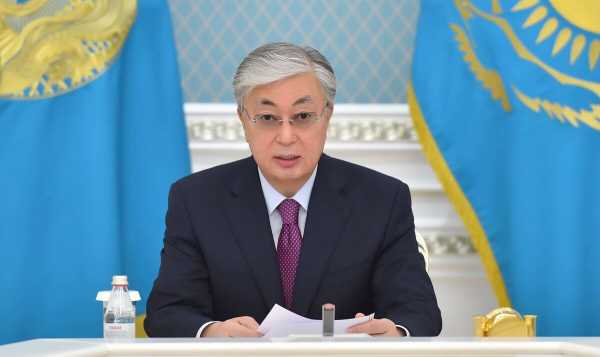 Токаев поручил усилить контроль за качеством образования