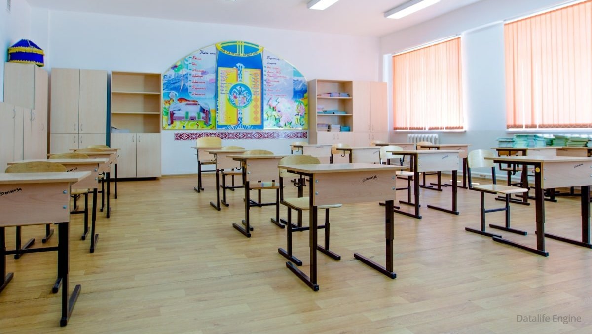 Как будут учиться казахстанские школьники в четвертой четверти